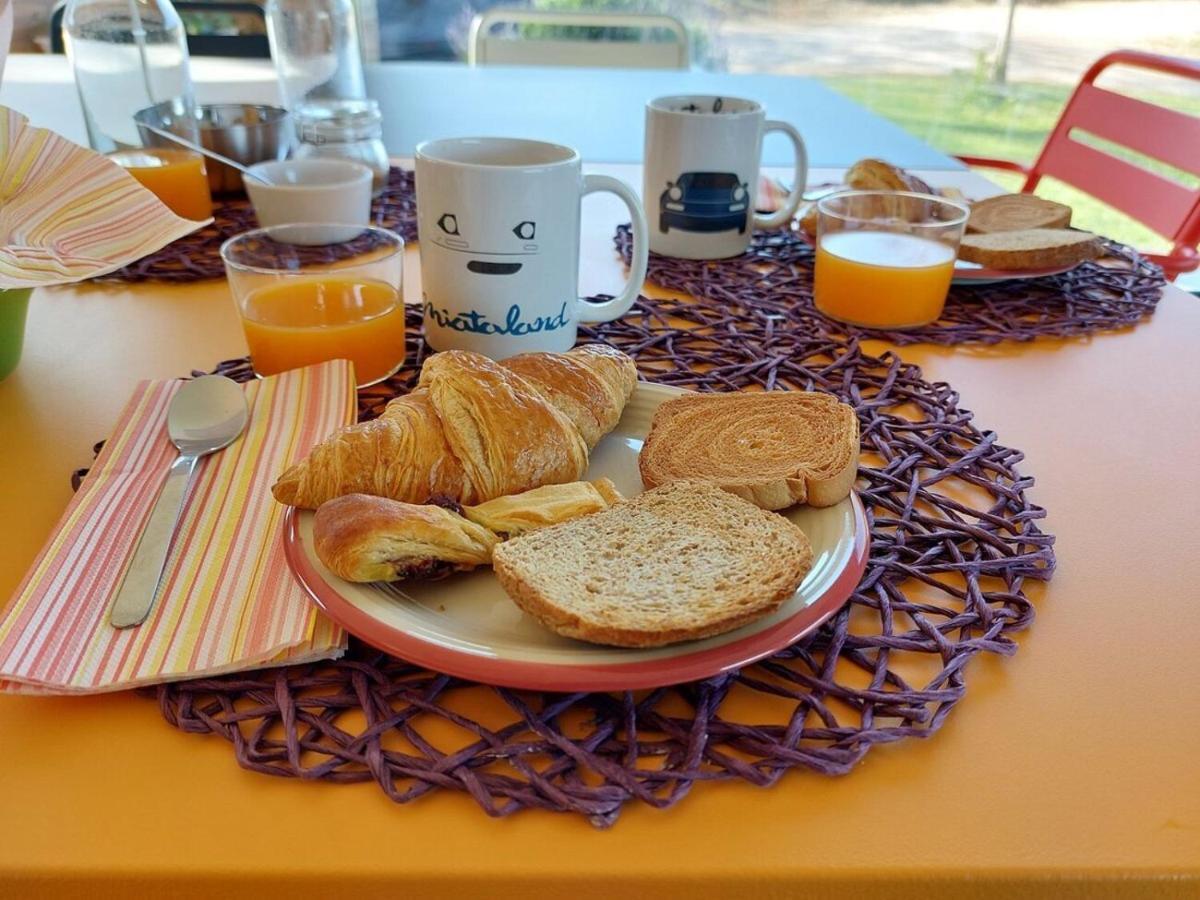 Bed and Breakfast Miataland Collazzone Экстерьер фото
